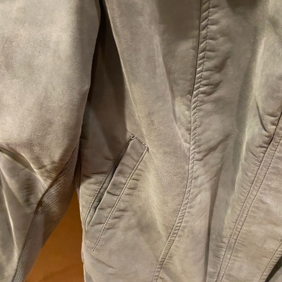 Plus Size Green Bombers Jacket - Picture 5 of 6